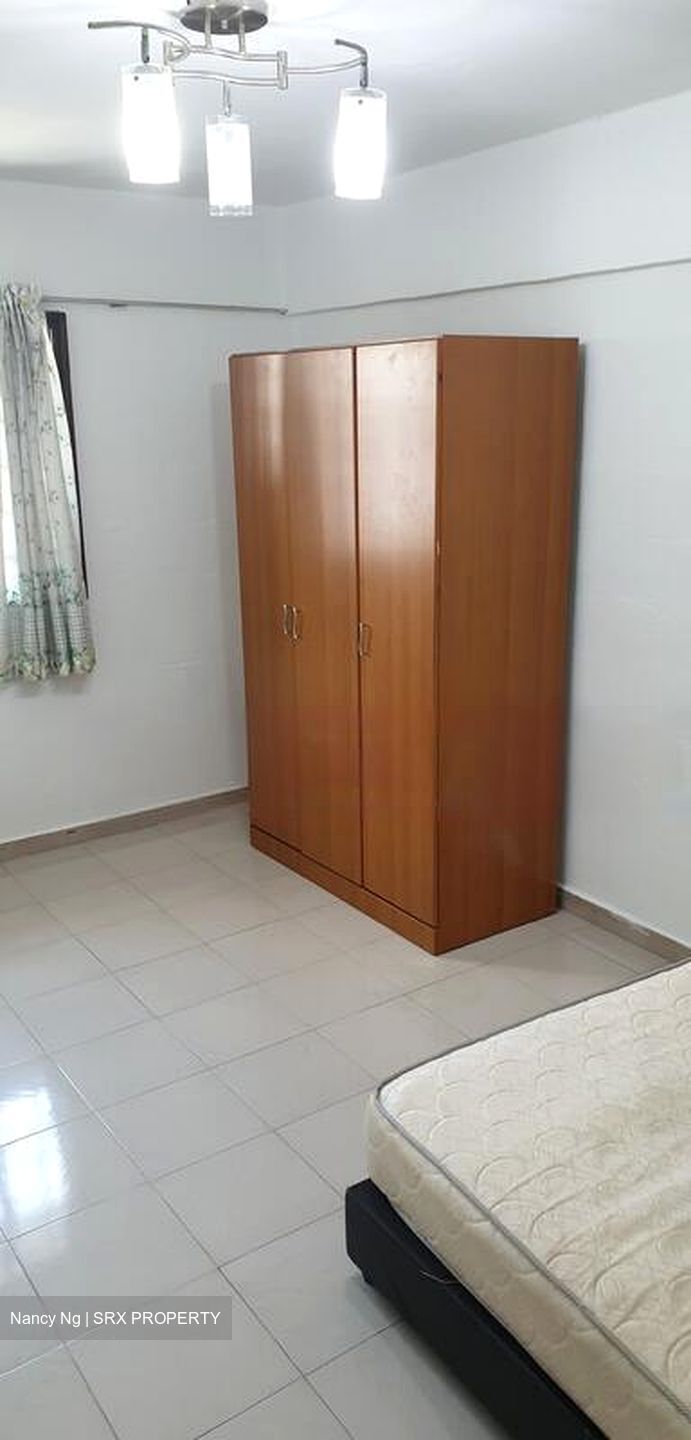 Blk 218 Jurong East Street 21 (Jurong East), HDB 4 Rooms #455150731